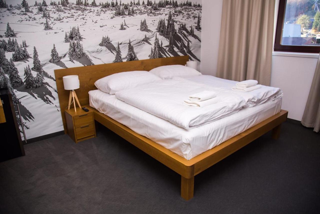 Snowland Apartmany Valča Buitenkant foto