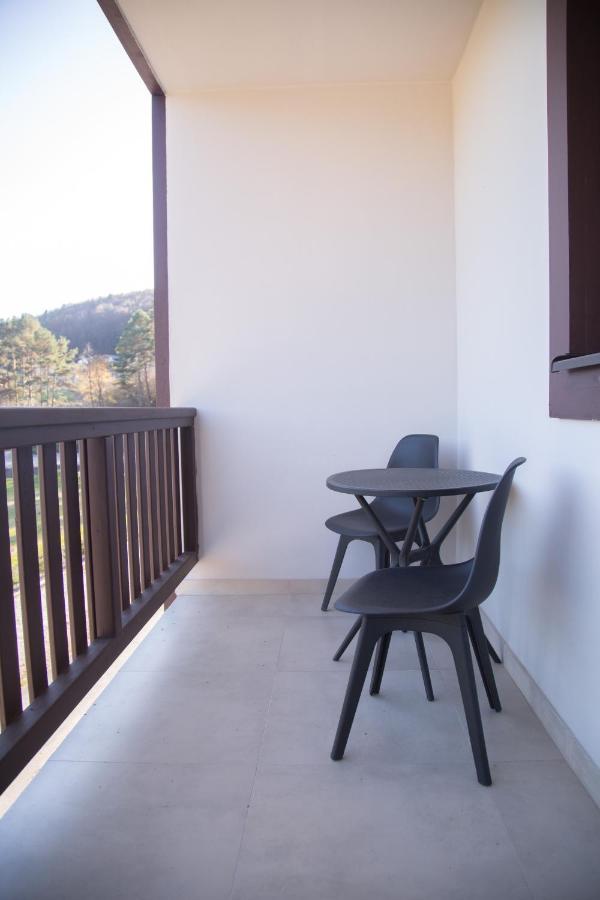Snowland Apartmany Valča Buitenkant foto